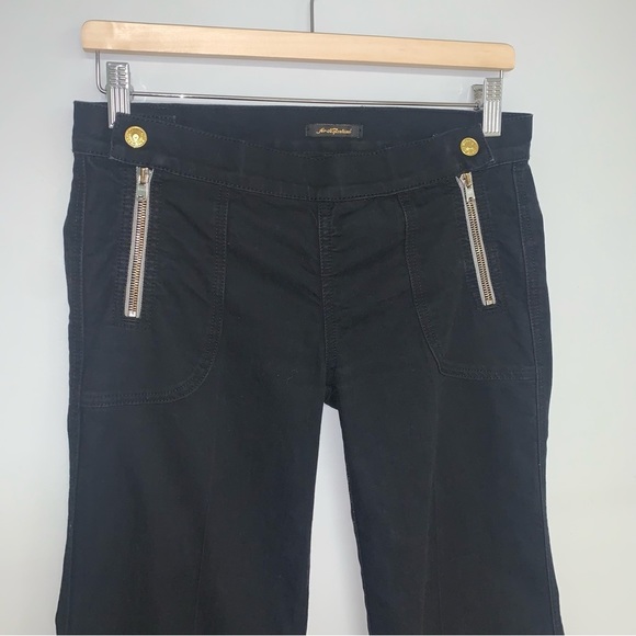 7 For All Mankind Flare Jeans Women's Size 27 Black Stretch  Low Waisted Zippers - Picture 3 of 11